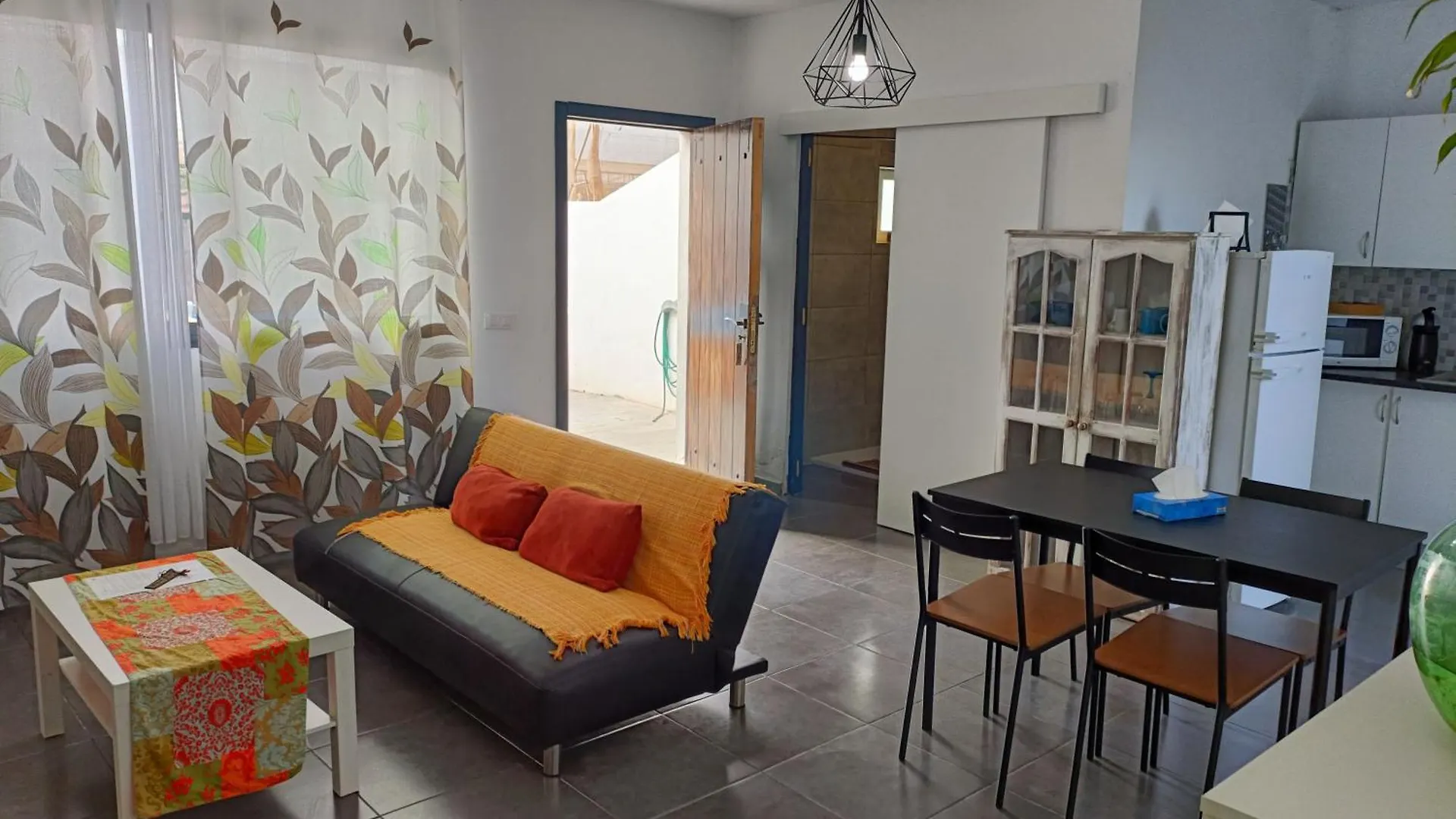 La Casita De Aitor; Campo Y Playa En El Medano别墅